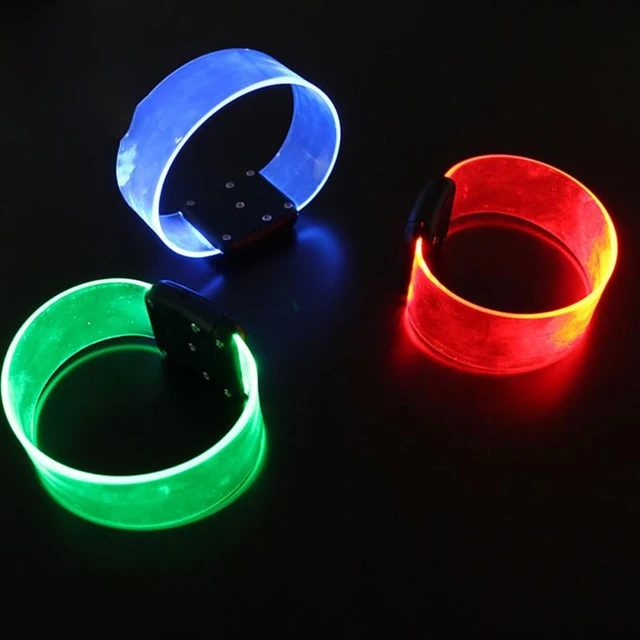 Bracelets de sécurité LED rechargeables 4 pièces avec lumière rouge et  verte