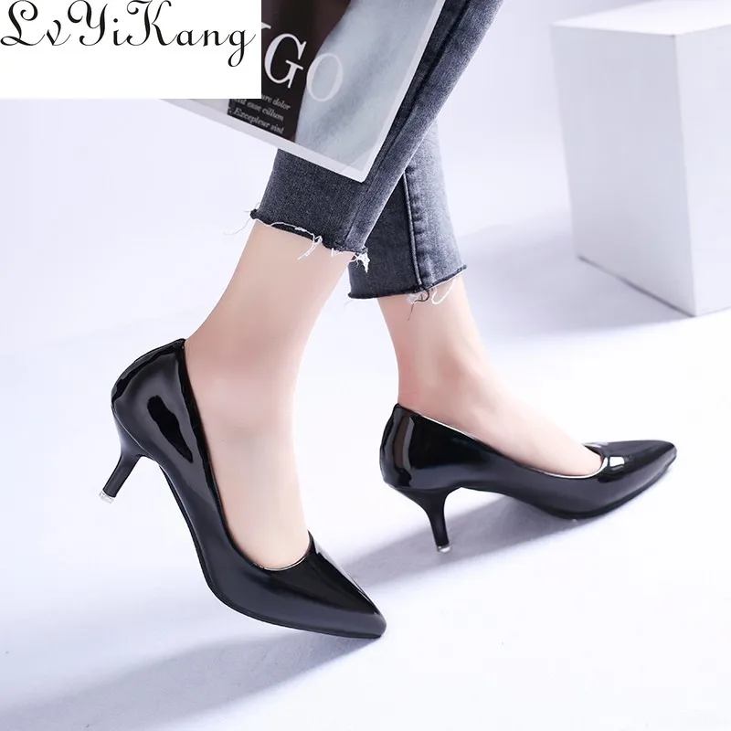 2020 nueva moda los tacones altos de las mujeres bombas tacón fino clásico blanco rojo Nede Beige Sexy zapatos de boda azul, rojo vino 35-40