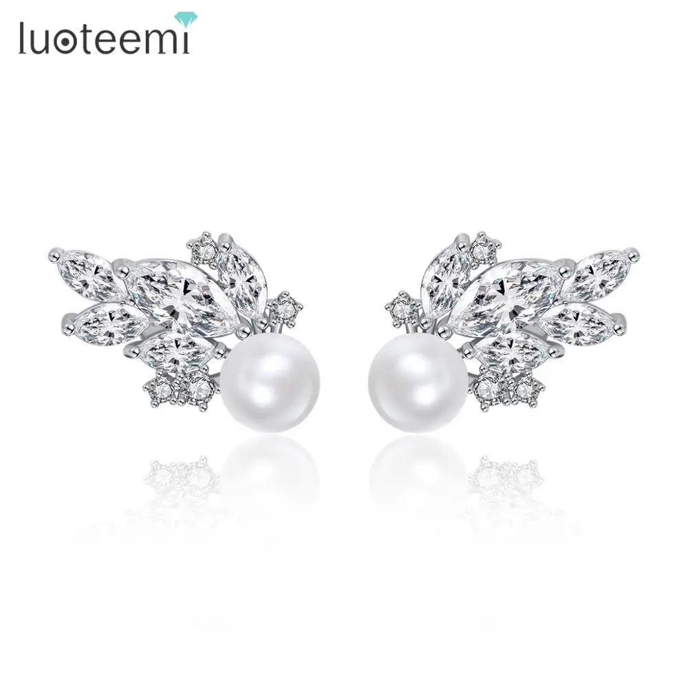 LUOTEEMI Imitation Pearl Wing Shape Stud Earrings for Women Dating with Cubic Zircon Fashion Jewelry Christmas Gift Brincos