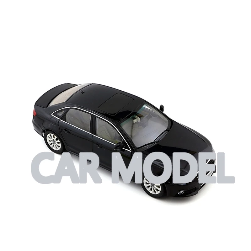 1:18 Масштаб сплава игрушечных транспортных средств 2010 A4L модель автомобиля