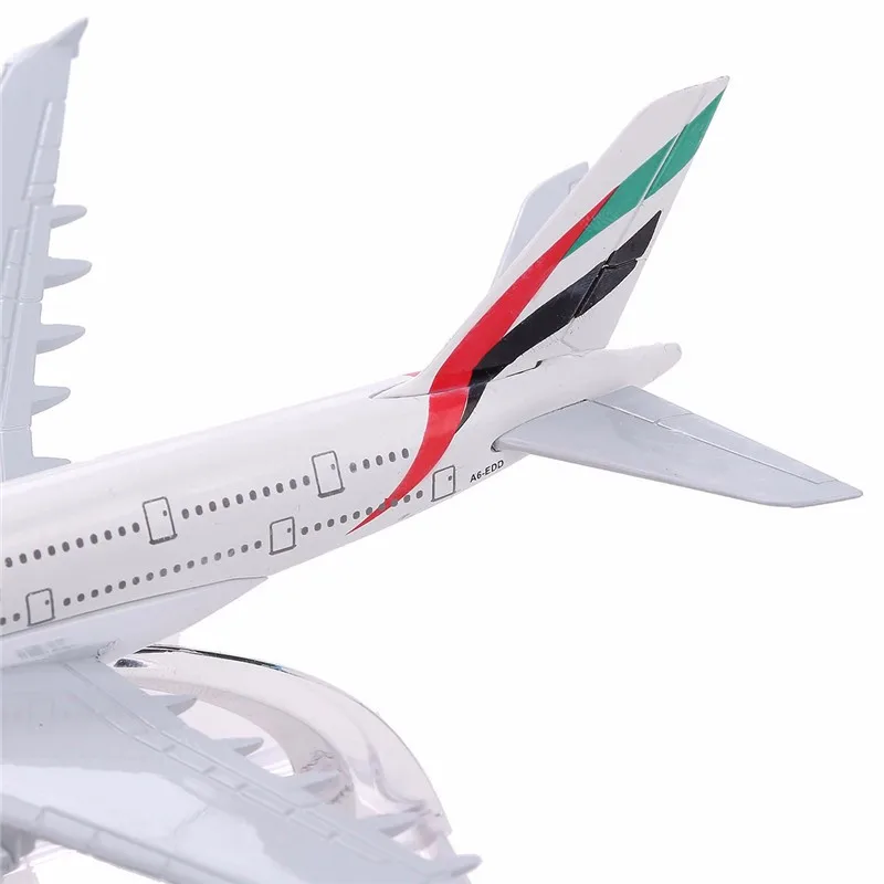 Air Emirates A380 Airline модель самолета Airbus 380 Airways 16 см металлический сплав модель самолета w Стенд M6-039 модель самолета