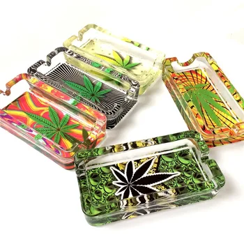 

Reggae Rasta Hemp Fimble Leaf Bob Marley-Style Glass Ashtray Bar Home Decoration Creative Decoration
