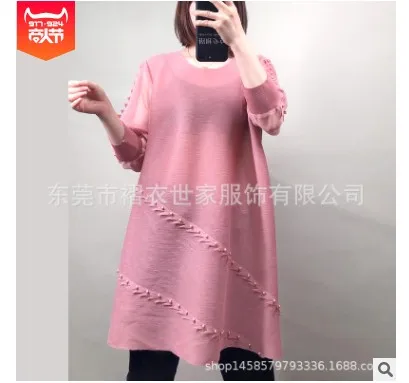 Горячая Miyake модные складки с коротким рукавом o-образным вырезом свободные длинные бисероплетенные футболки - Цвет: Розовый