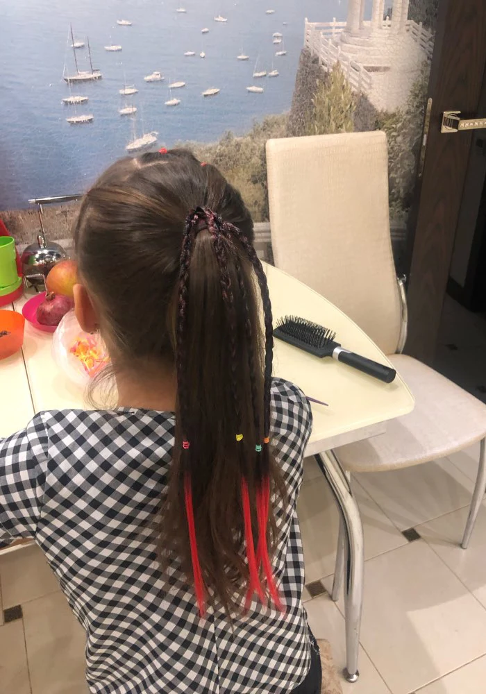 Hd7569d9957684cf2aa4b4c7a70eb115ad