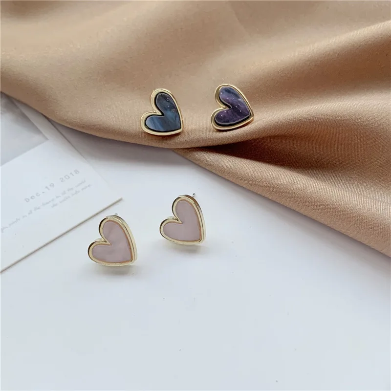 Sweet Acrylic Heart Stud Earrings Delicate Gold Color Mini Ear Studs Trendy Ear Nails For Women Girls Jewelry Gift - Image 2