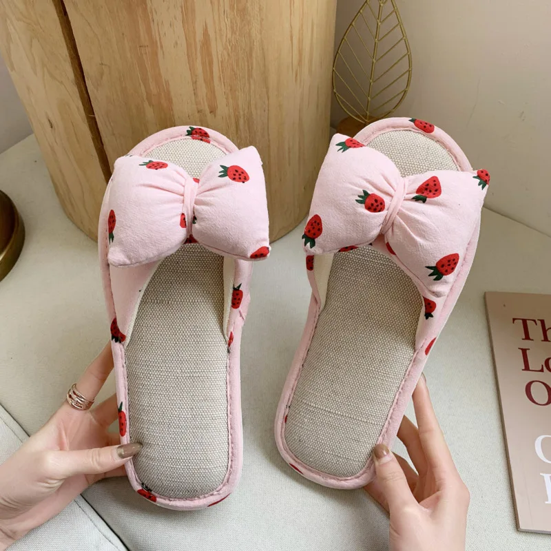 soft toe flip flops