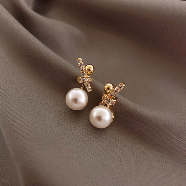 Fashion Pearl Earrings For Women Bijoux Femme Cute Stud Earring Jewelry 2021 Gift for Friends