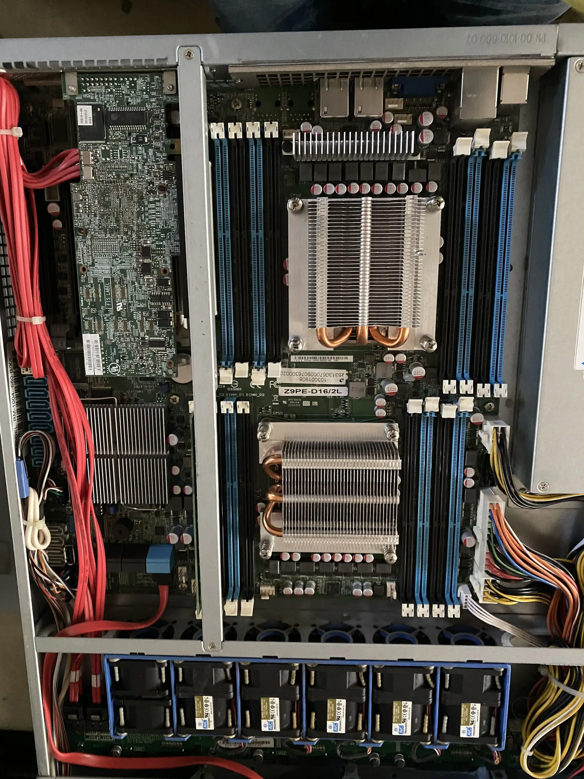 ASUS Z9PE-D16 X79 Dual-Way Server Motherboard with 2011 Pin Socket Description Image.This Product Can Be Found With The Tag Names Computer cleaners, Computer Office, Dualway server motherboard