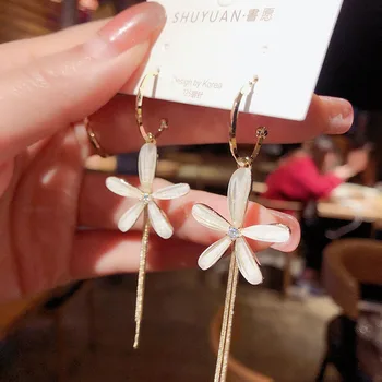 

South Korea 2020 New Style Petal Long Tassels Ear Ring Earrings Female Cool Immortal 925 Silver Ear Stud