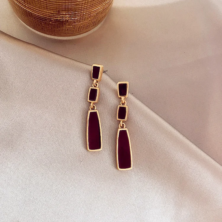 Long Earrings Geometric Square Red Retro Golden French Romantic Exquisite Temperament