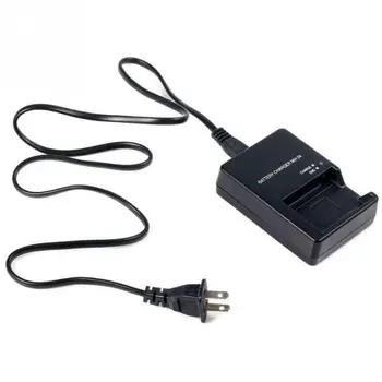 

MH-24 Camera Battery Charger for Nikon En-el14 P7100 P7000 D3100 D5200 D5100 D3200 D3300 D5300 P7000 P7800 MH-24 Lithium Battery