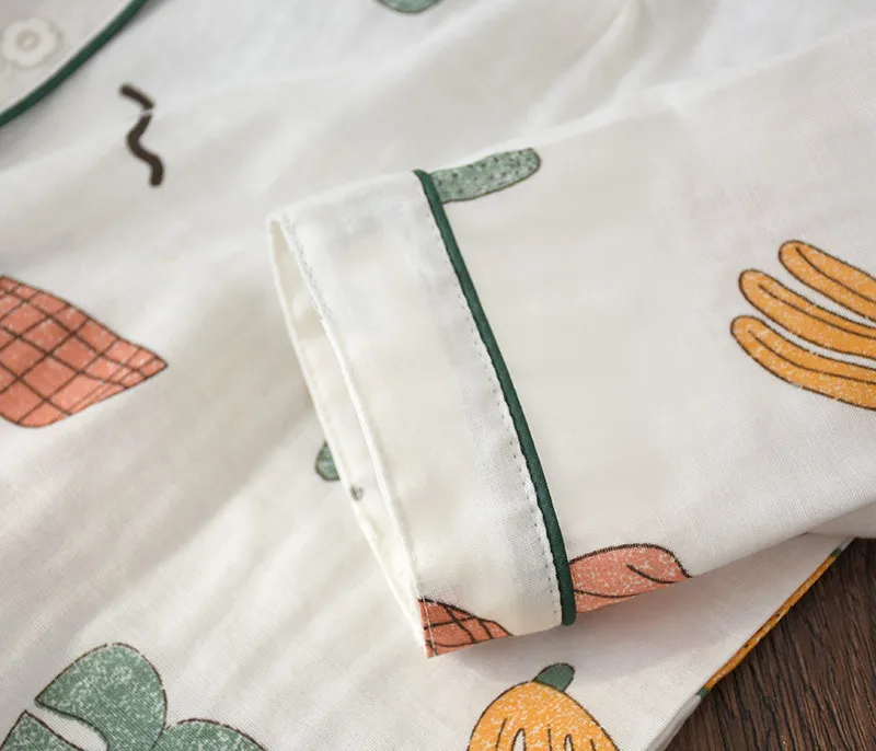 10093364414_1439541485