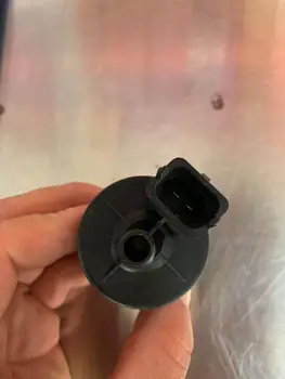 

1piece High quality Vapor-Canister Purge Control Solenoid Valve 0280142424 For Volvo-Chevy VW-Saab Car accessories Fast delivery