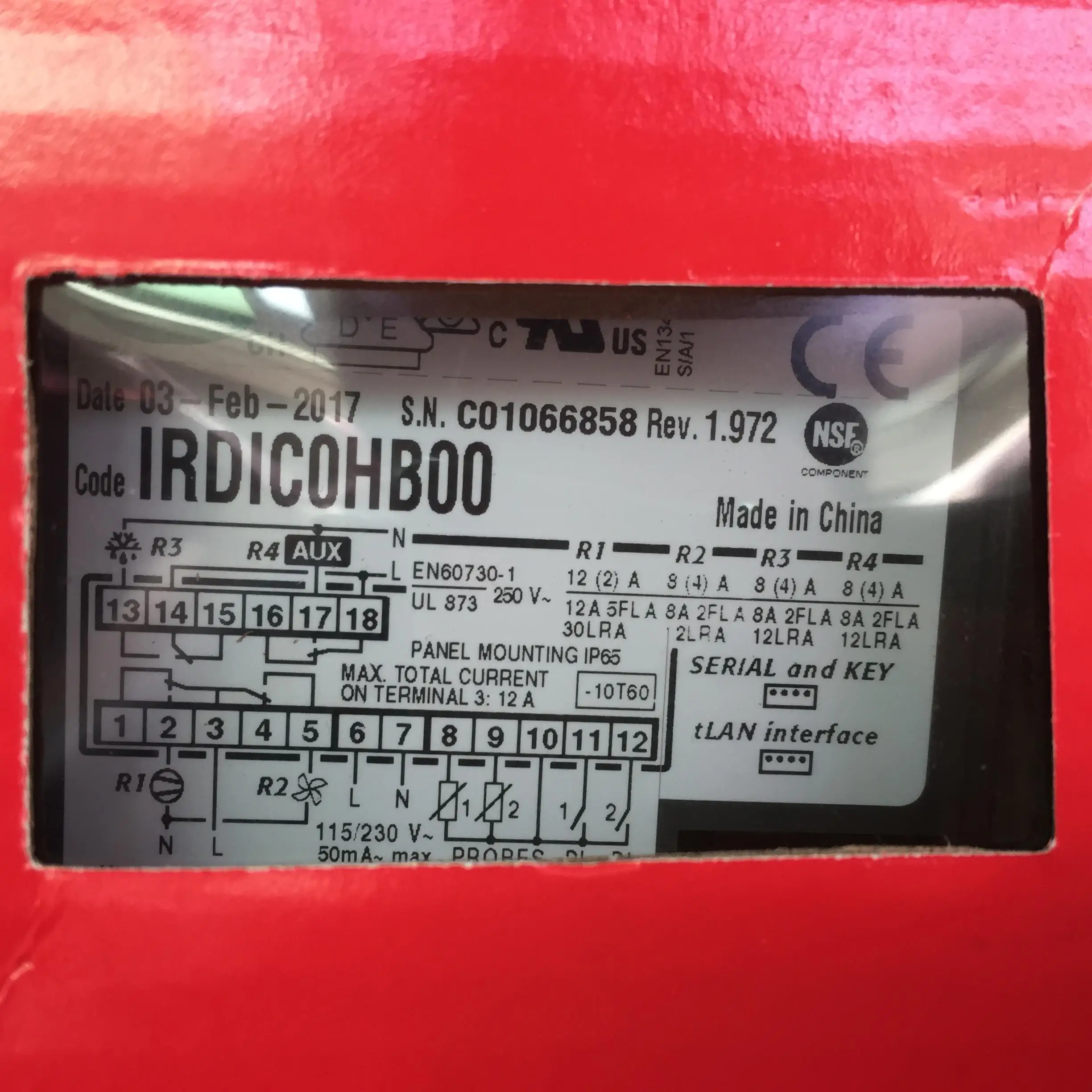 Термостат Carel IRDIC0HB00: IRDICOHBOO