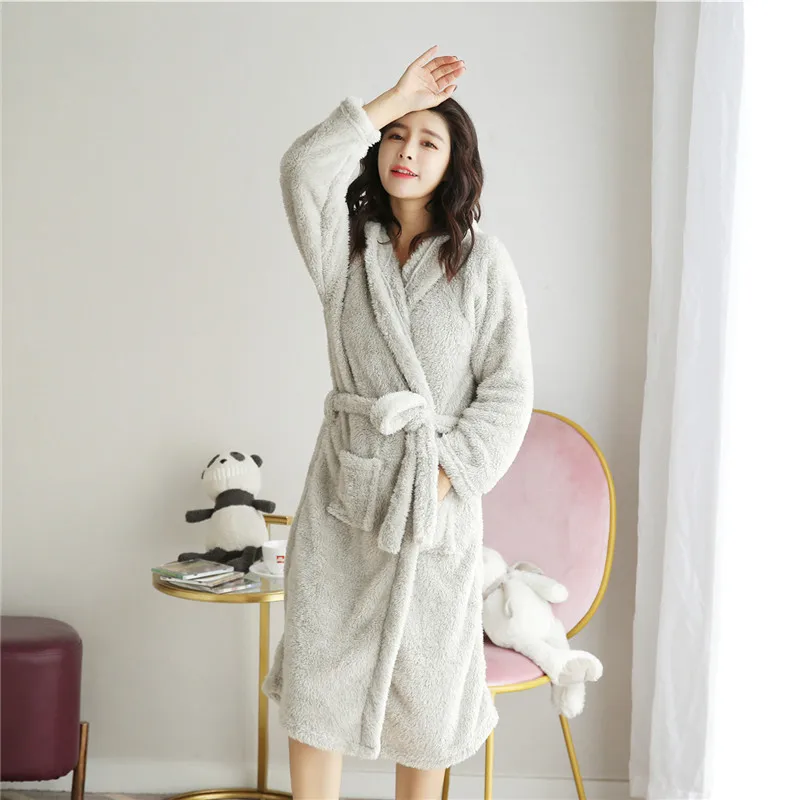 

2018 Autumn & Winter Long Velvet Rabbit Women's Robes Thick Warm Bathrobe Tracksuit Women's