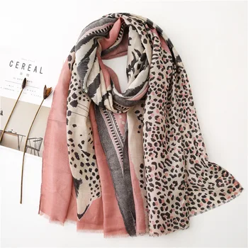 

New SummerFashion Ethnic Cotton Scarf Lady Print Soft Shawls and Wraps Pashmina Stole Bufanda Muslim Hijab Scarf