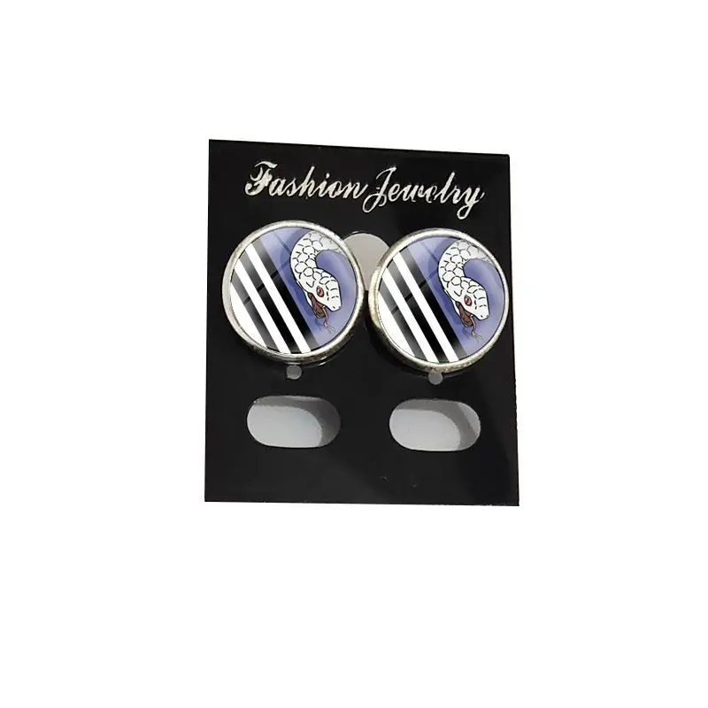 12679082202_1902604488