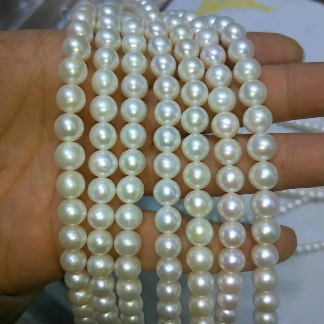 16 inch,8-9 mm AA+ high luster white perfect round  100% nature freshwater pearl high luster