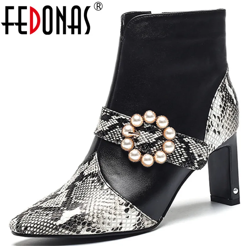 

FEDONAS New Ladies Elegant Pearl Chelsea Short Boots Animal Prints Genuine Leather Women Big Size Ankle Boots Night Club Shoes
