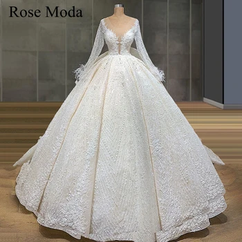 شراءRose Moda فاخر بأكمام طويلة الدانتيل فستان الزفاف مع الريش الأميرة الكرة ثوب