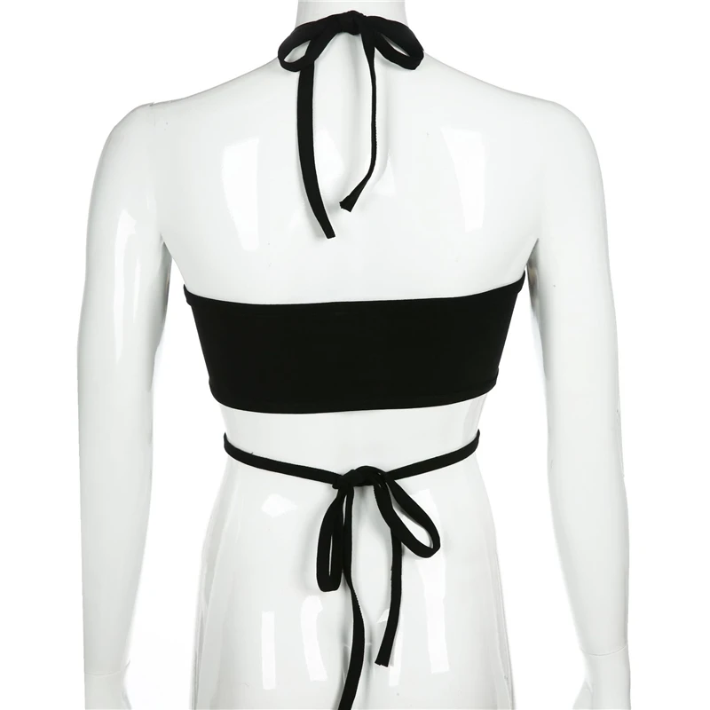 11226087395_1920637555