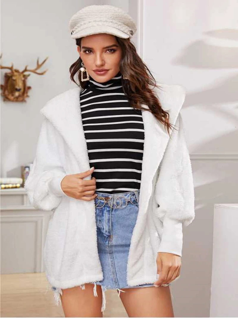 

2019 Autumn And Winter Season Solid Color Lamb Mullah Chain Cardigan Keep Warm Loose Coat Woolen Sweater