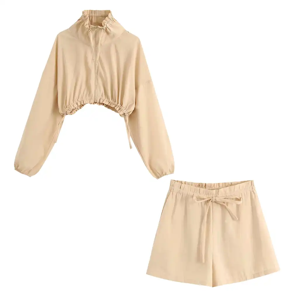 elastic waistband tops