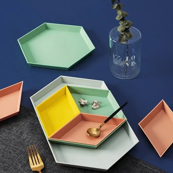 

Nordic Geometric Storage 4pcs/set Fruit Tray Creative Desktop Combination Tray European Food Pastry Breakfast Tray Plate Box