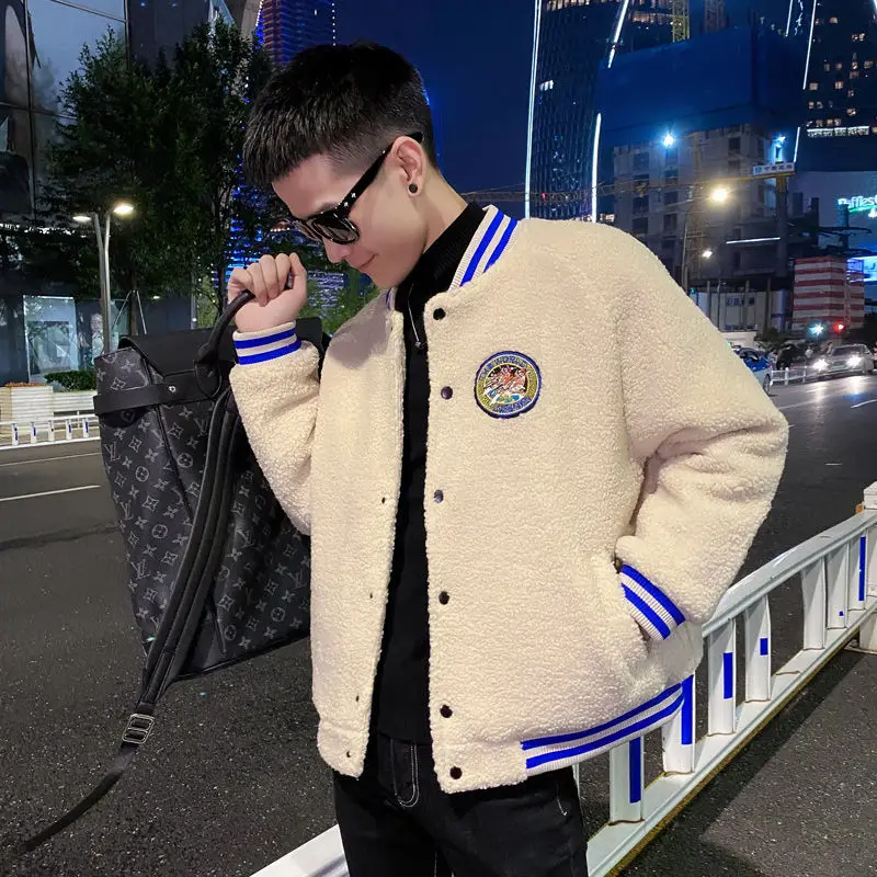 

2020 new style men's winter thick lamb velvet padded jacket Korean version of the trend of baseball padded jacket men's jacket