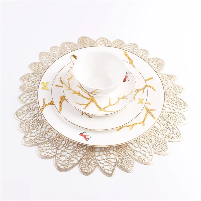 

Fuwatacchi Ginkgo Style Table Mats Hollow Octagonal Gold Placemat for Dinning Table Pad Palm Leaf Flower Shape Tableware Napkins
