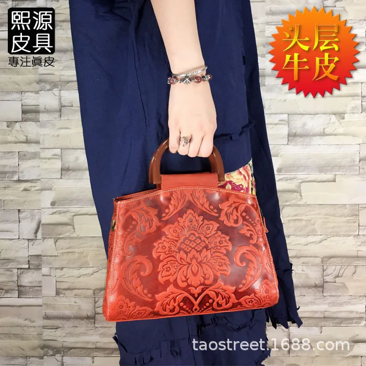 

2019 WOMEN'S Leather Bags Chinese-style Classical Embossed Full-grain Leather Rub Color Handbag with Cheongsam