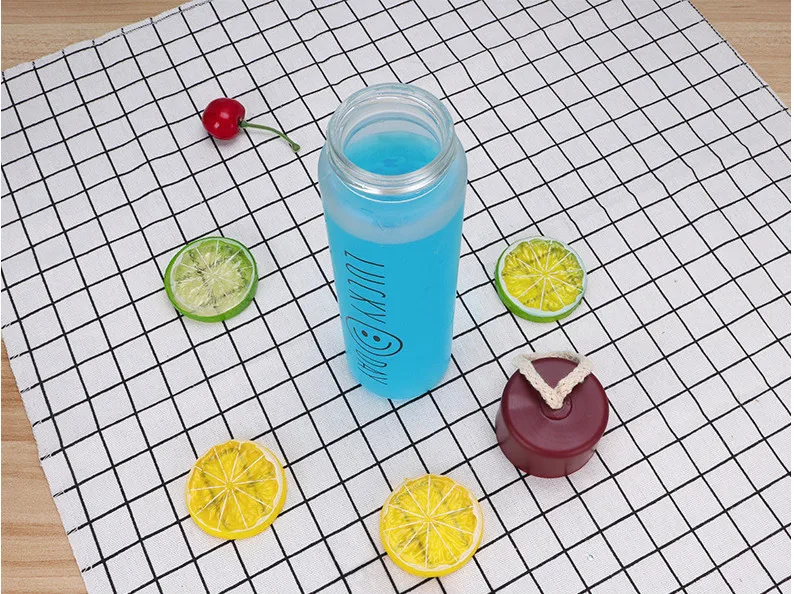 Transparent Smiley Face Couple Glass Scrub Water Cup Handy Creative Outdoor Motion Portable Cup Random Colour