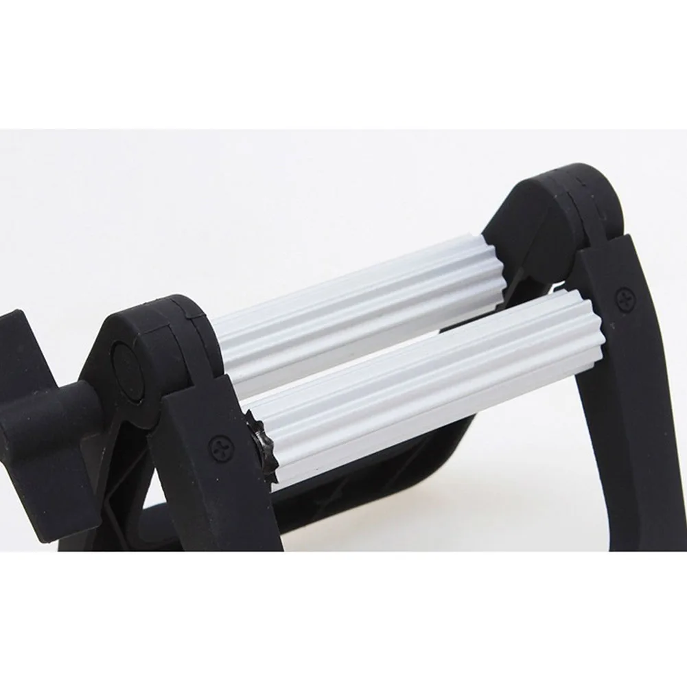 Stainless Steel Portable Hand Press Easy Holder Squeezer Bathroom Toothpaste Dispenser