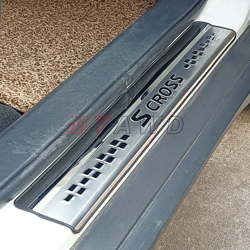 Pédales Voiture Suzuki SX4 S-Cross 2019 - Revêtement Antidérapant Acier/Caoutchouc - Style Sport - Facile à Installer