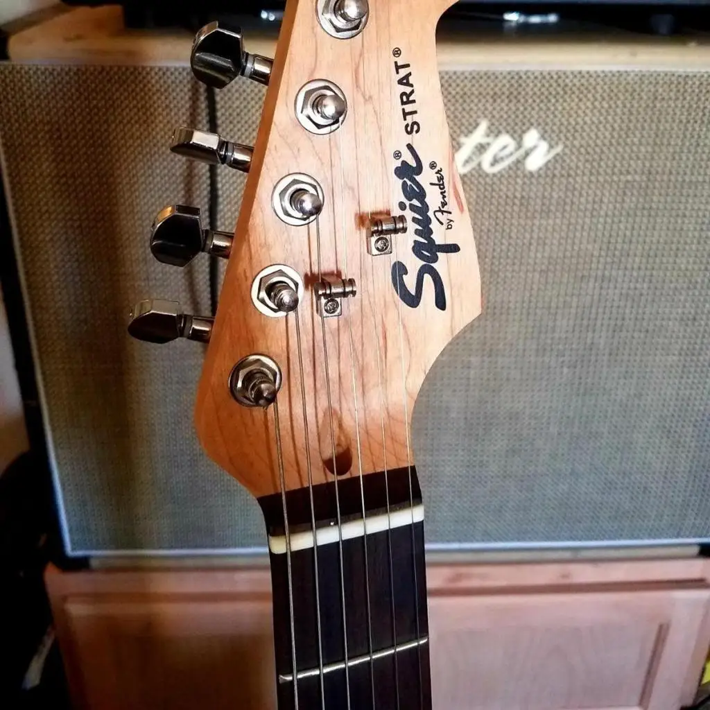 6 String Pre-Slotted Bone Guitar Nut Compatible Electric Guitar Acoustic Guitar White Unbleached.(Nut: 43×6×8.5mm) 6 String Pre-Slotted Bone Guitar Nut Compatible Electric Guitar Acoustic Guitar White Unbleached.(Nut: 43×6×8.5mm)