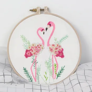 

DIY Embroidery Kits Flamingo Pattern Printed Cross Stitch Kits for Beginner with Hoop Needlework Hand Craft Home Decor Gift