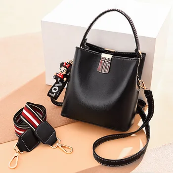 

2020 New Retro Handbag Women's Shoulder Messenger Bag Bucket Bag Explosion