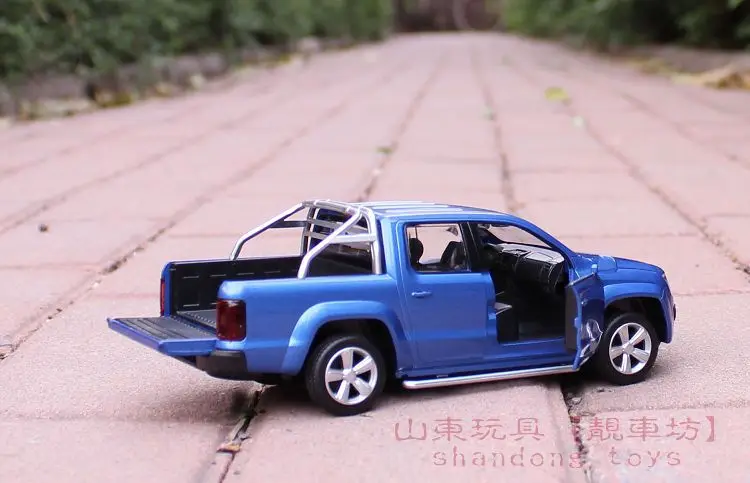 Мальчик игрушка литой автомобиль модель со звуком светильник автомобиль подарок для детей 1:32 бизнес фургон pick Up AMAROK SUV грузовик