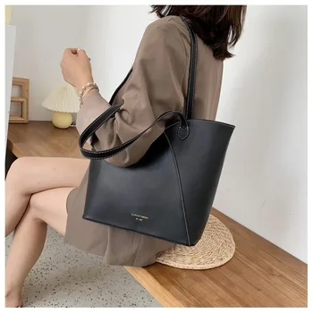 

Free shipping female bag 2020 new trend fashion handbag shoulder bag large capacity versatile commuter bag wallet and handbag