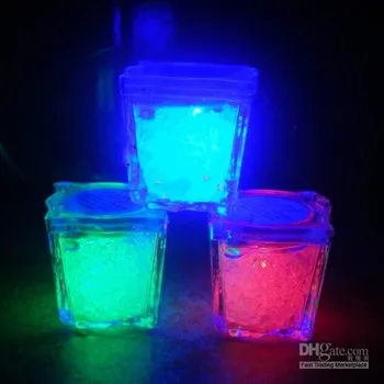 

High Quality 3.5CM Press control Ice Cube Flash LED Light For Party Wedding Bars Christmas Decoration