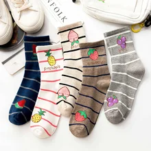 Милые носки в полоску с фруктами, ананасами, клубникой, женские теплые хлопковые Забавные милые носки с героями мультфильмов, Harajuku, уличная мода