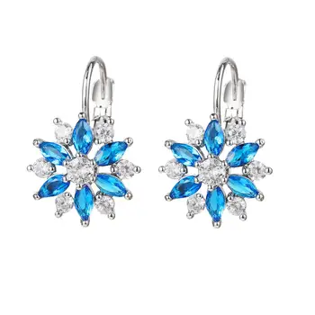 

Bettyue Women First Choice Brilliant Flower Appearance With Geometry White And Blue Zirconia Stud Earring In Wedding Party Gift