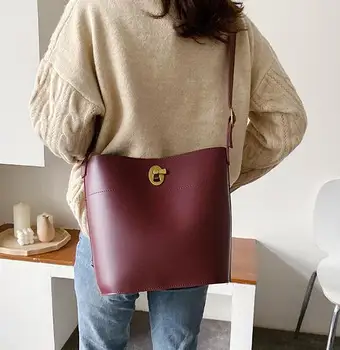 

Summer early autumn style simple solid color The new versatile child and mother bucket bag large capacity shoulder messenger bag