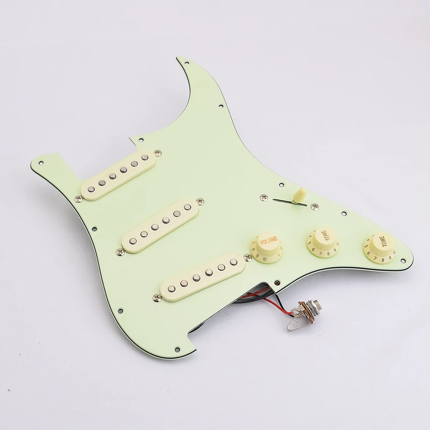 

1Set Alnico Single Coil SSS Electric Guitar Pickguard Pickup Loaded Prewired Scratch Plate for ST Electric Guitarra