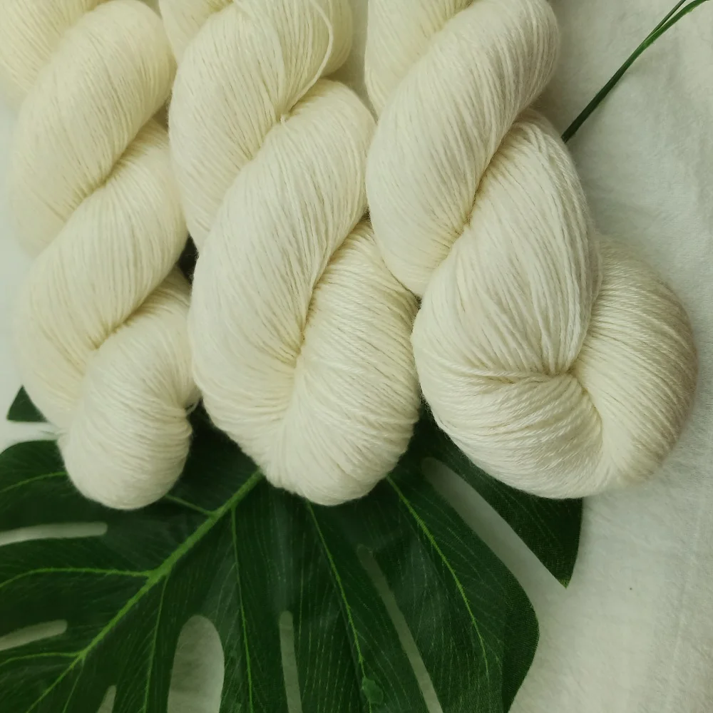 Undyed Superwash Extrafine Merino Wool with Nylon New Sock Yarn Natural White Color 3