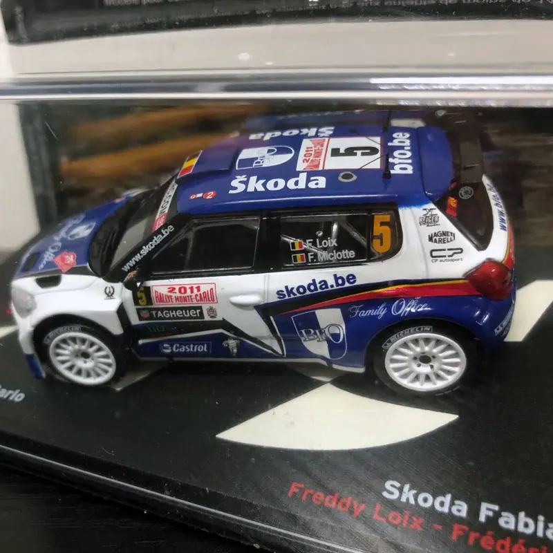 Skoda Fabia s2000 NEW (4)