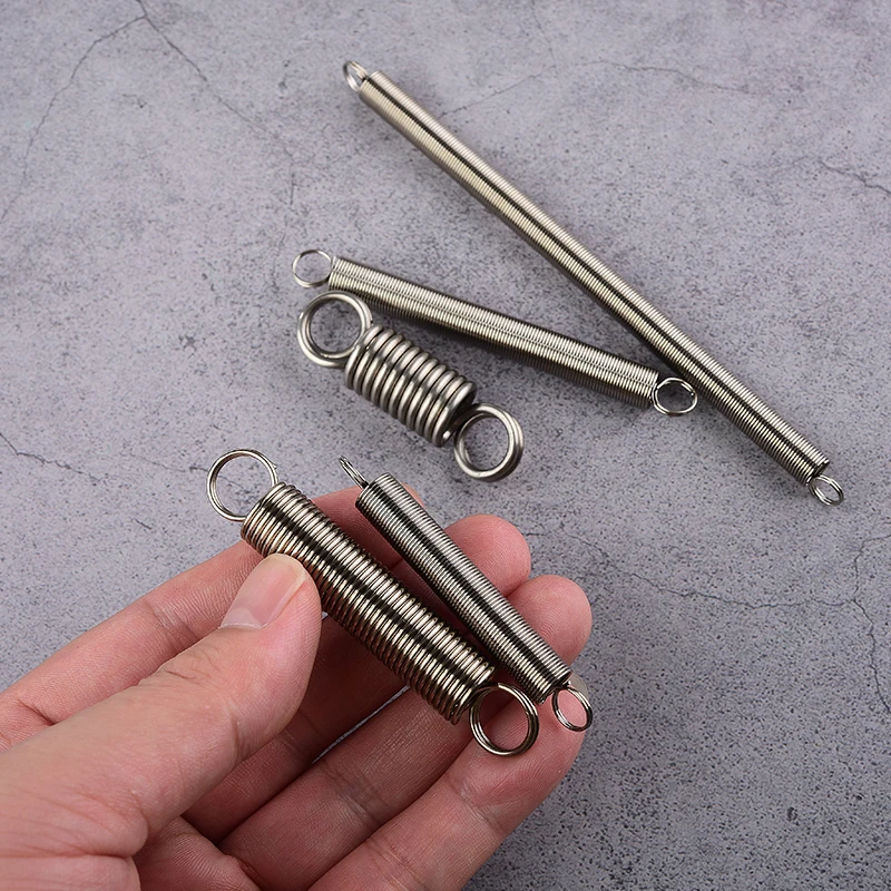 Stainless steel spring O Ring Hook Coil Pullback Cylindroid Helical Extension Tension Spring 304 Stainless Steel Wire Diameter 0.6mm 0.7mm