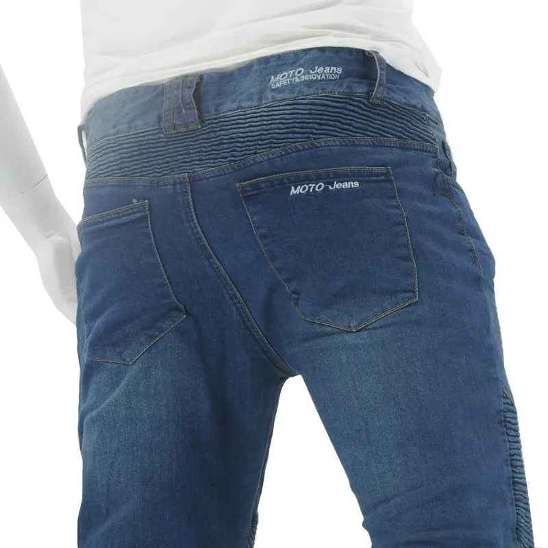 10765425290_1842666133