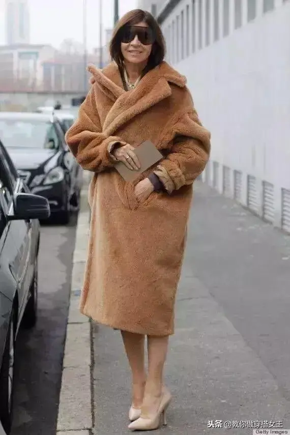 Плюшевая куртка пальто из искусственного меха длинное розовое меховое пальто Женская винтажная Меховая куртка зимнее пальто женское элегантное мохнатое меховое пальто теплое