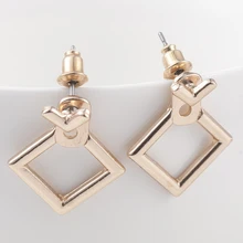 Модные ювелирные изделия милые треугольные серьги-гвоздики Ms. квадратные серьги уникальный дизайн Маленькие Геометрические серьги Ms. подарок на день Святого Валентина